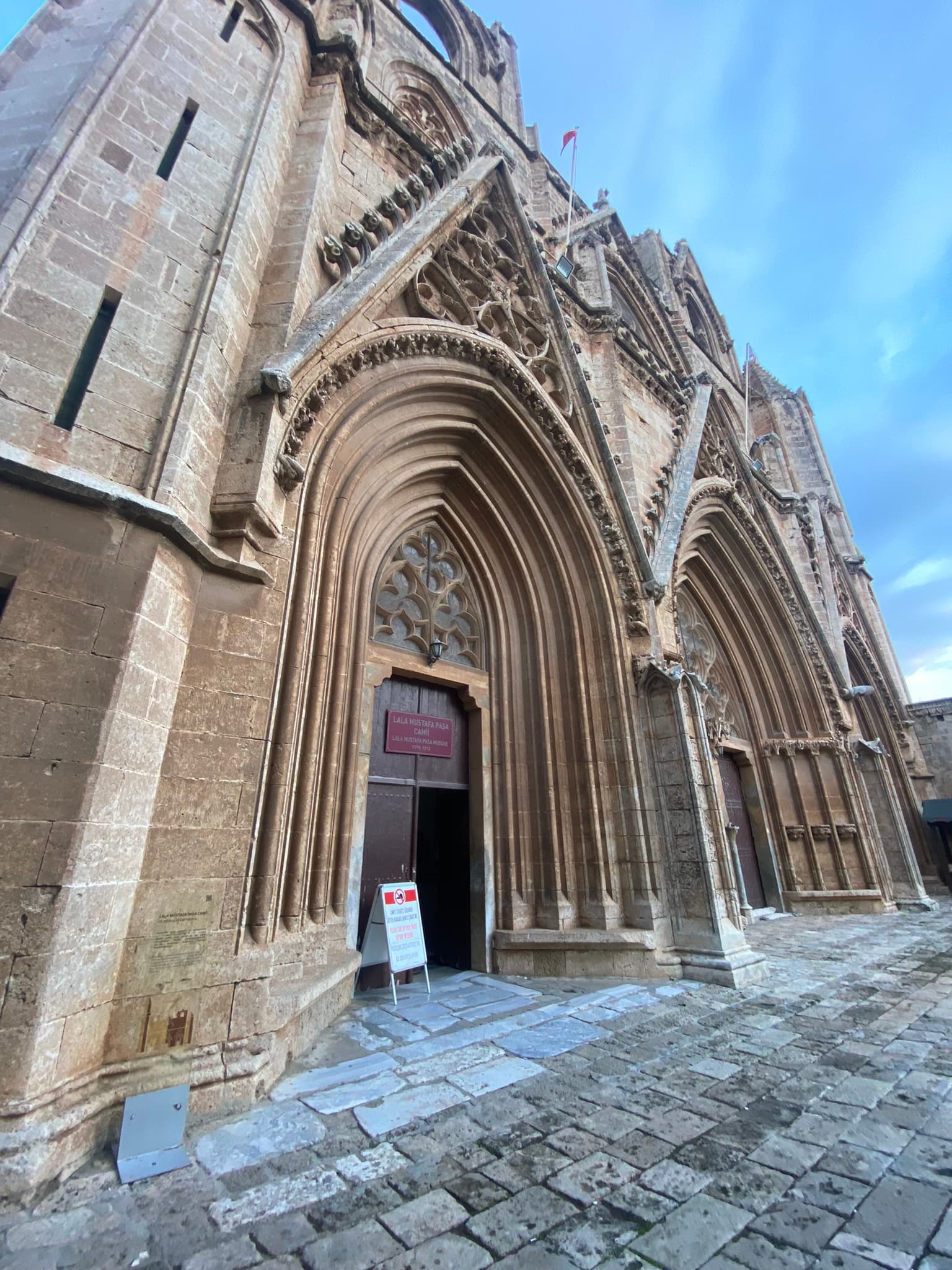1. Lala Mustafa Paşa Camii 1